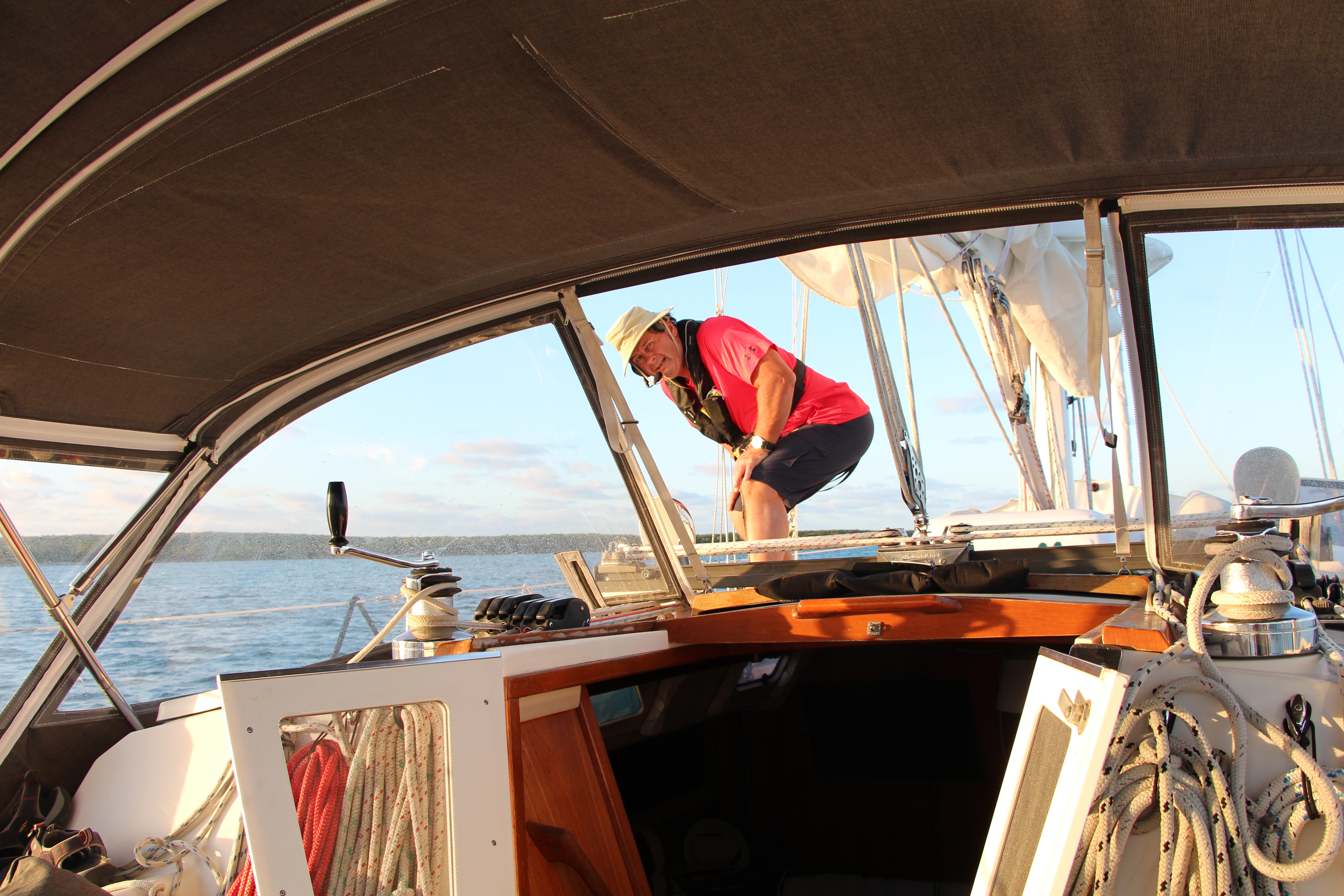 Soaring Eagles Sailing Bahamas Bonds Cay Tom With Comms